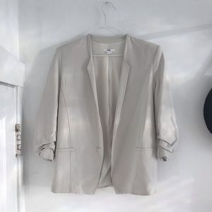 Light cream blazer